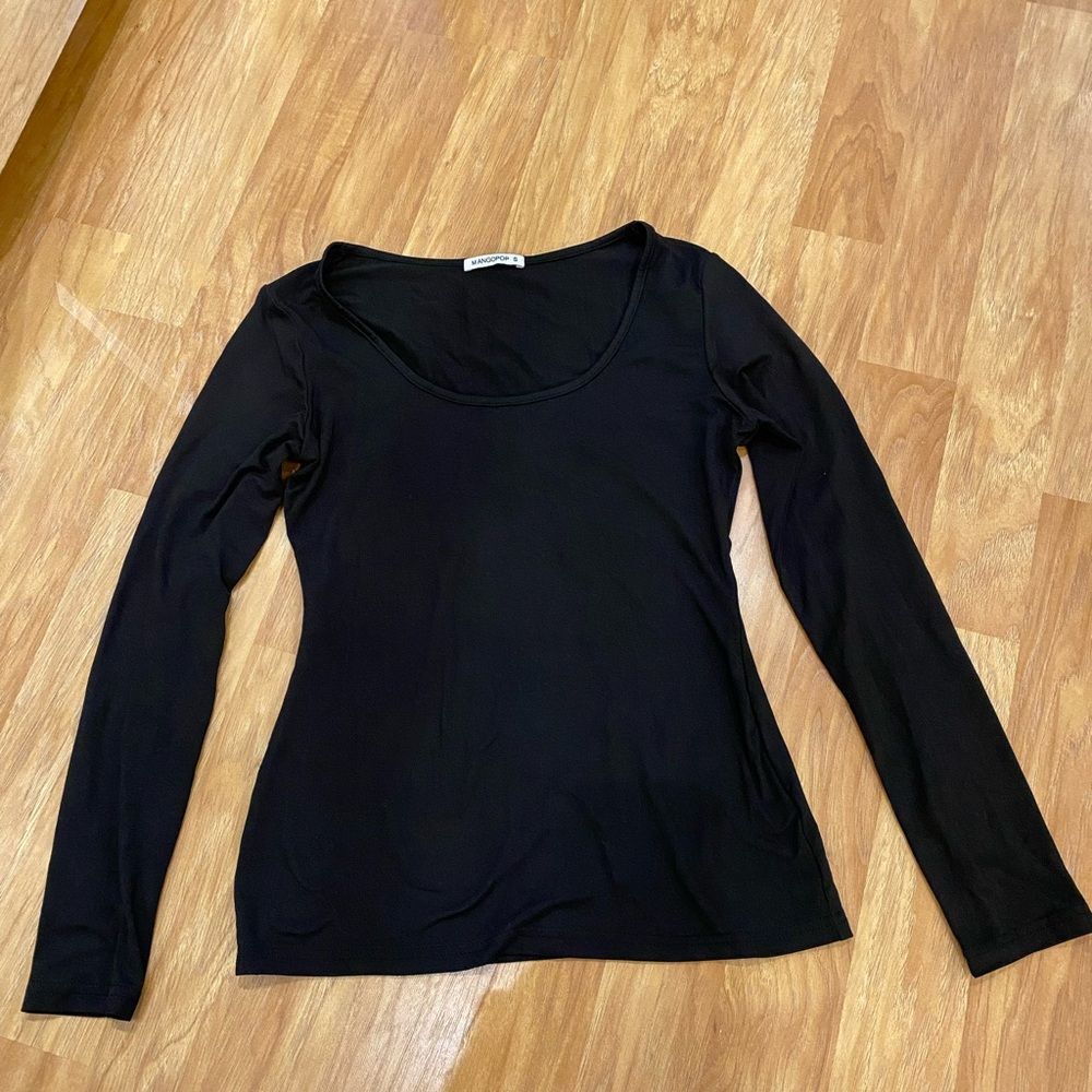 Elegant Black Long Sleeve Top